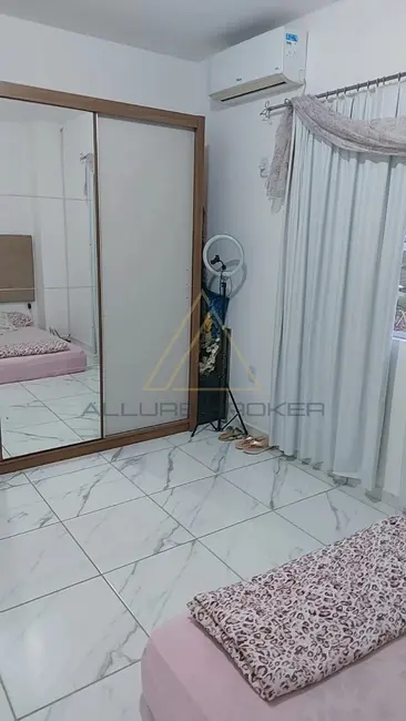 Foto 2 de Casa com 2 quartos à venda, 60m2 em Balneario Picarras - SC