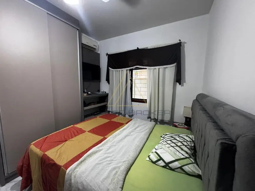 Foto 7 de Casa com 3 quartos à venda, 92m2 em Balneario Picarras - SC