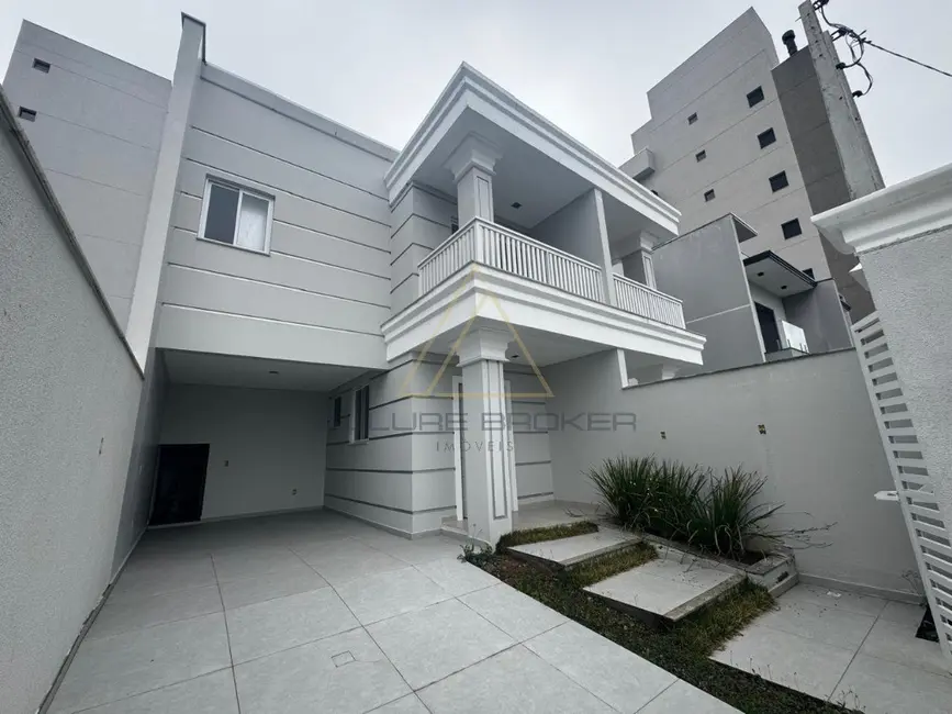 Foto 1 de Casa com 3 quartos à venda, 170m2 em Barra Velha - SC