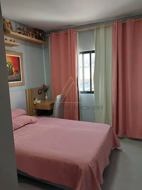 Foto 9 de Apartamento com 3 quartos à venda, 104m2 em Balneario Picarras - SC