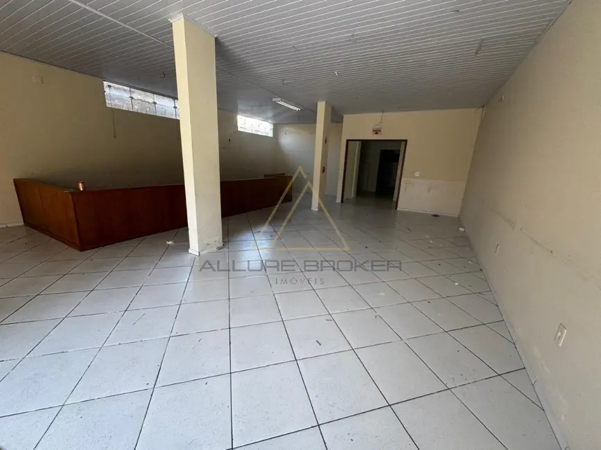 Foto 4 de Sala Comercial para alugar, 450m2 em Balneario Picarras - SC