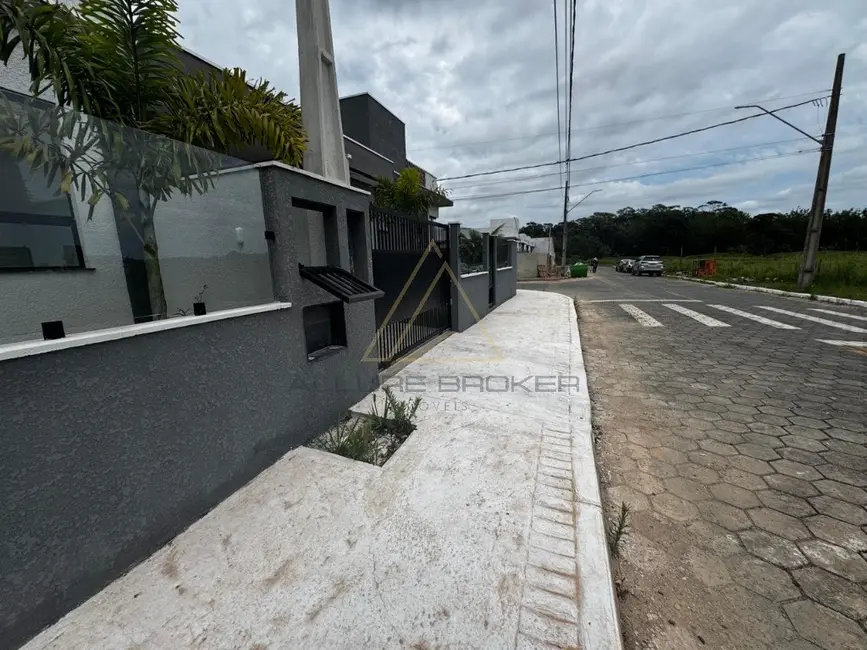 Casa com 2 quartos à venda, 78m2 em Balneario Picarras - SC - imagem 3 Foto 3 de Casa com 2 quartos à venda, 78m2 em Balneario Picarras - SC