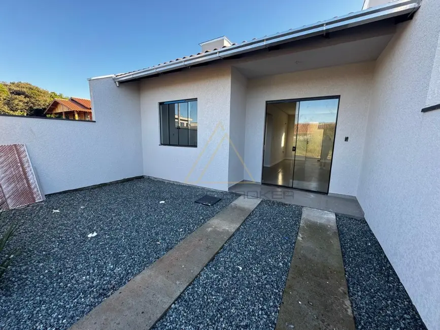 Foto 2 de Casa com 2 quartos à venda, 50m2 em Barra Velha - SC