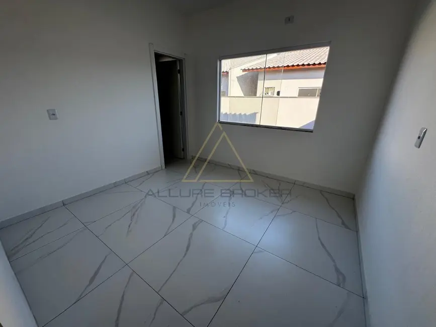 Foto 6 de Casa com 2 quartos à venda, 65m2 em Barra Velha - SC