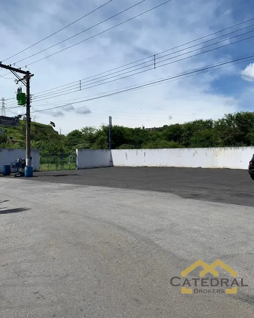 Armazém / Galpão para alugar, 1500m2 em Glebas, Franco Da Rocha - SP - imagem 3 Foto 3 de Armazém / Galpão para alugar, 1500m2 em Glebas, Franco Da Rocha - SP