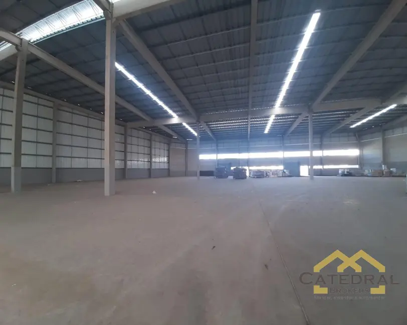 Armazém / Galpão para alugar, 6400m2 em Sítio do Mursa, Varzea Paulista - SP - imagem 8 Foto 8 de Armazém / Galpão para alugar, 6400m2 em Sítio do Mursa, Varzea Paulista - SP