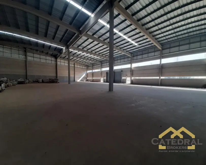 Armazém / Galpão para alugar, 6400m2 em Sítio do Mursa, Varzea Paulista - SP - imagem 6 Foto 6 de Armazém / Galpão para alugar, 6400m2 em Sítio do Mursa, Varzea Paulista - SP