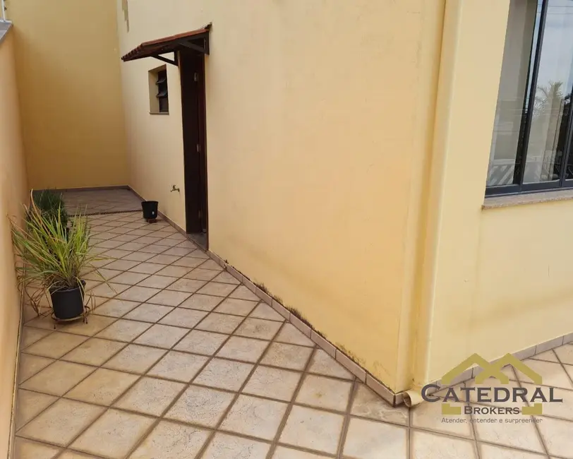Casa com 3 quartos à venda, 303m2 em Jardim Paulista I, Jundiai - SP - imagem 9 Foto 9 de Casa com 3 quartos à venda, 303m2 em Jardim Paulista I, Jundiai - SP