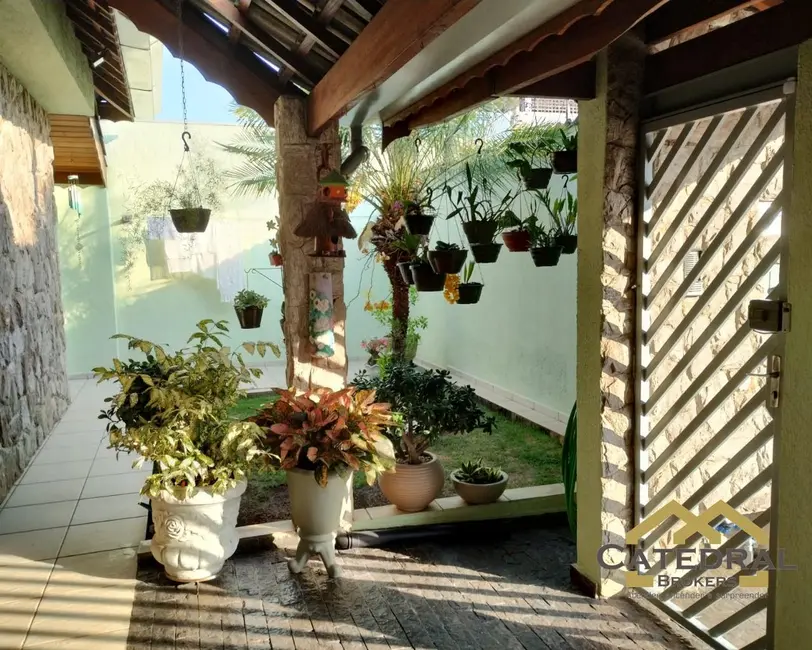 Foto 1 de Casa com 3 quartos à venda, 196m2 em Vila Jundiainópolis, Jundiai - SP