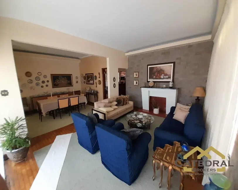 Foto 1 de Casa com 2 quartos à venda, 194m2 em Vila Arens I, Jundiai - SP