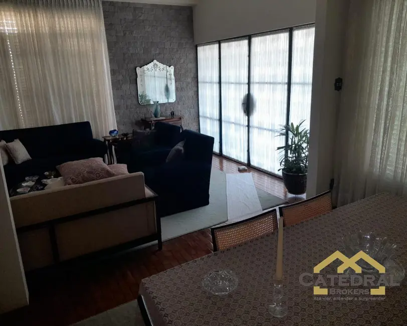 Foto 4 de Casa com 2 quartos à venda, 194m2 em Vila Arens I, Jundiai - SP