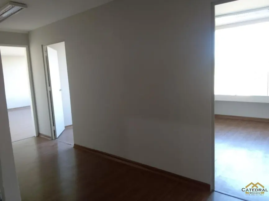 Foto 4 de Sala Comercial para alugar, 74m2 em Centro, Jundiai - SP