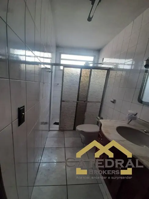 Sobrado com 6 quartos à venda, 360m2 em Centro, Jundiai - SP - imagem 9 Foto 9 de Sobrado com 6 quartos à venda, 360m2 em Centro, Jundiai - SP