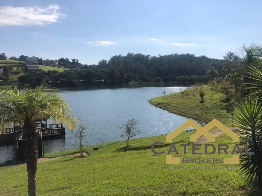 Foto 1 de Terreno / Lote à venda, 1000m2 em Itatiba - SP