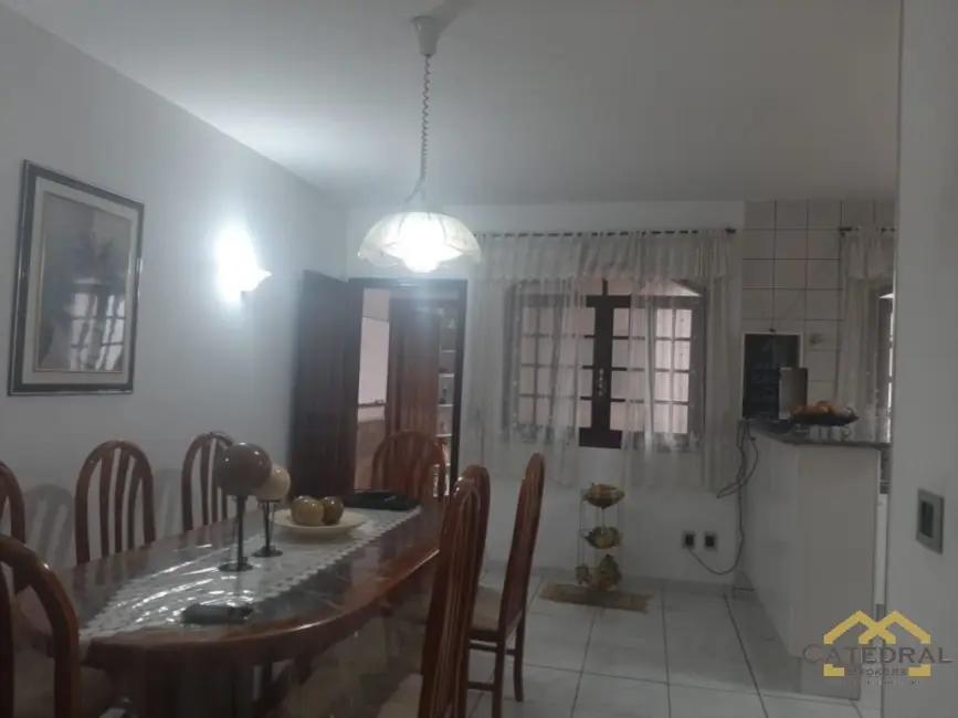 Foto 8 de Casa com 3 quartos à venda, 265m2 em Jundiai - SP