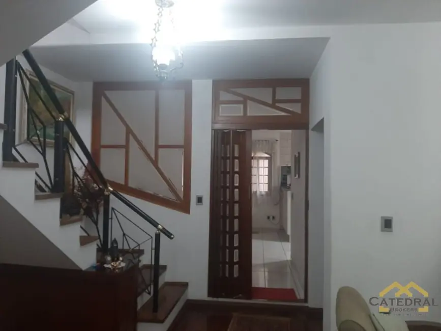 Foto 1 de Casa com 3 quartos à venda, 265m2 em Jundiai - SP