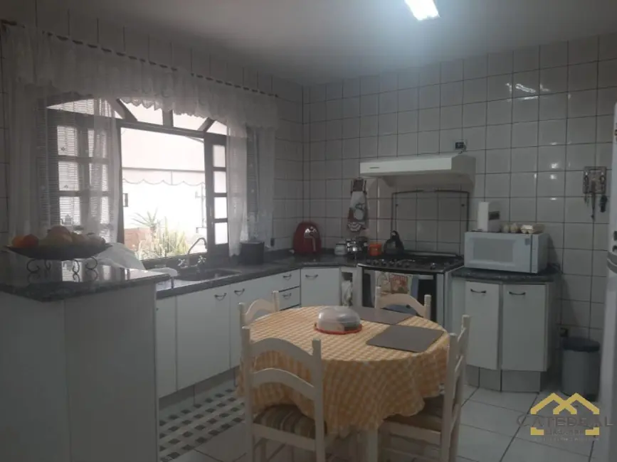 Foto 9 de Casa com 3 quartos à venda, 265m2 em Jundiai - SP