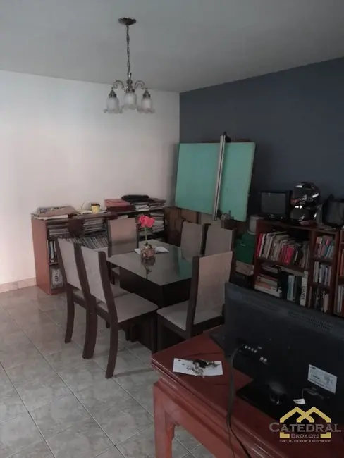 Casa com 4 quartos à venda, 322m2 em Colônia, Jundiai - SP - imagem 3 Foto 3 de Casa com 4 quartos à venda, 322m2 em Colônia, Jundiai - SP