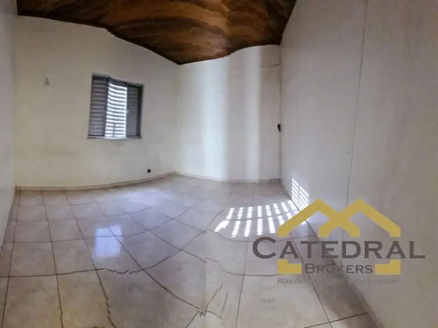 Sobrado com 4 quartos à venda, 256m2 em Centro, Jundiai - SP - imagem 8 Foto 8 de Sobrado com 4 quartos à venda, 256m2 em Centro, Jundiai - SP