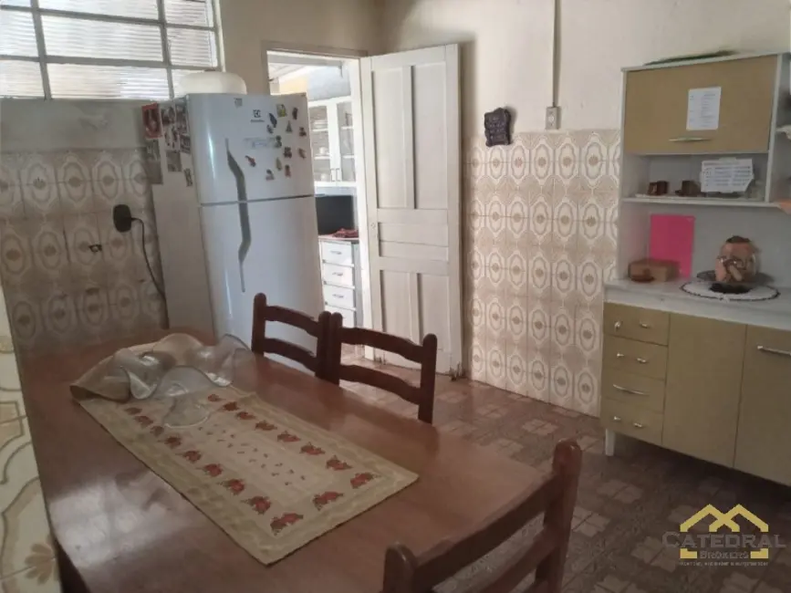 Casa com 1 quarto à venda, 185m2 em Jundiai - SP - imagem 7 Foto 7 de Casa com 1 quarto à venda, 185m2 em Jundiai - SP