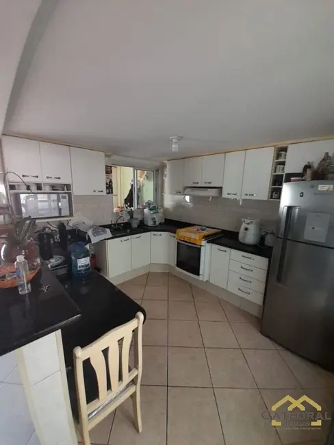 Casa com 4 quartos à venda, 180m2 em Jardim Tarumã, Jundiai - SP - imagem 3 Foto 3 de Casa com 4 quartos à venda, 180m2 em Jardim Tarumã, Jundiai - SP