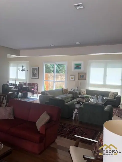 Foto 2 de Casa de Condomínio com 3 quartos à venda, 482m2 em Louveira - SP