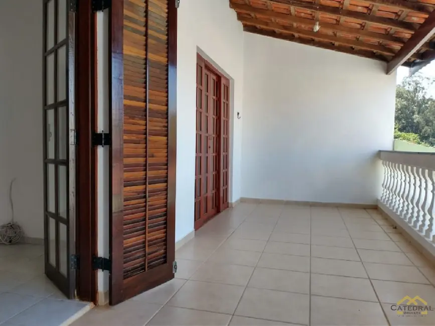 Foto 1 de Sobrado com 2 quartos à venda, 159m2 em Vila Galvão, Jundiai - SP