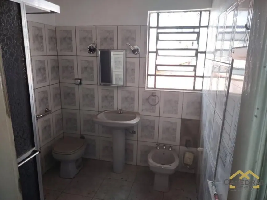 Foto 6 de Casa com 2 quartos à venda, 170m2 em Jundiai - SP