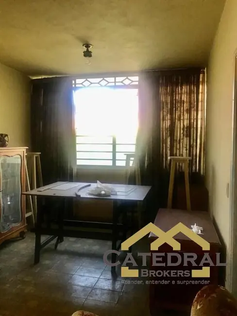 Sobrado com 3 quartos à venda e para alugar, 248m2 em Anhangabaú, Jundiai - SP - imagem 4 Foto 4 de Sobrado com 3 quartos à venda e para alugar, 248m2 em Anhangabaú, Jundiai - SP