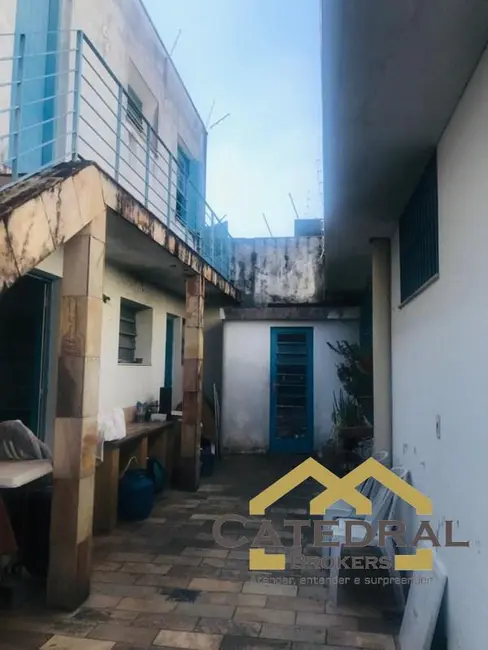 Sobrado com 3 quartos à venda e para alugar, 248m2 em Anhangabaú, Jundiai - SP - imagem 6 Foto 6 de Sobrado com 3 quartos à venda e para alugar, 248m2 em Anhangabaú, Jundiai - SP