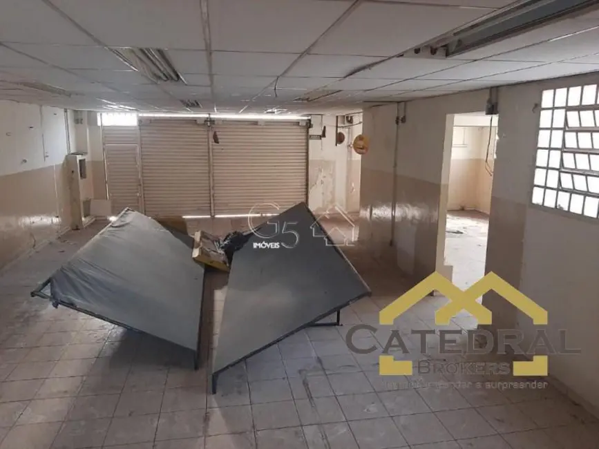 Foto 4 de Sala Comercial à venda, 468m2 em Jundiai - SP