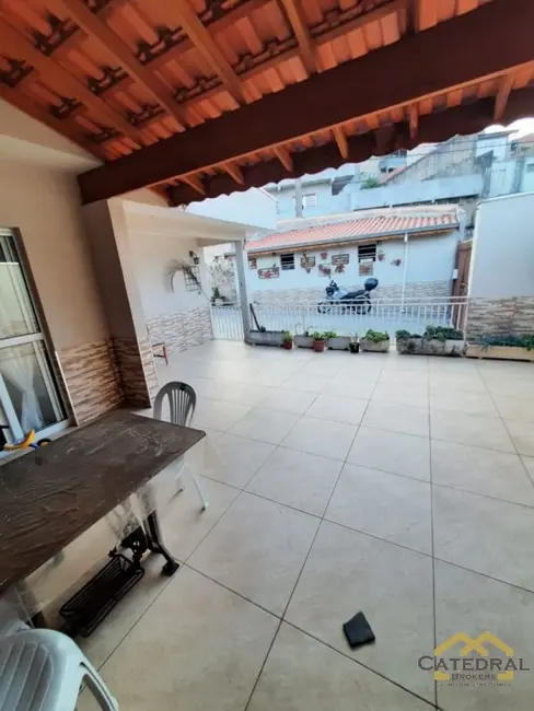 Casa com 3 quartos à venda, 183m2 em Jardim Santa Gertrudes, Jundiai - SP - imagem 4 Foto 4 de Casa com 3 quartos à venda, 183m2 em Jardim Santa Gertrudes, Jundiai - SP