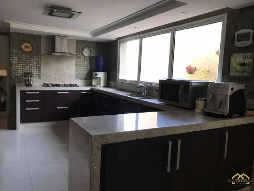 Foto 6 de Sobrado com 3 quartos à venda, 880m2 em Jardim Novo Mundo, Jundiai - SP
