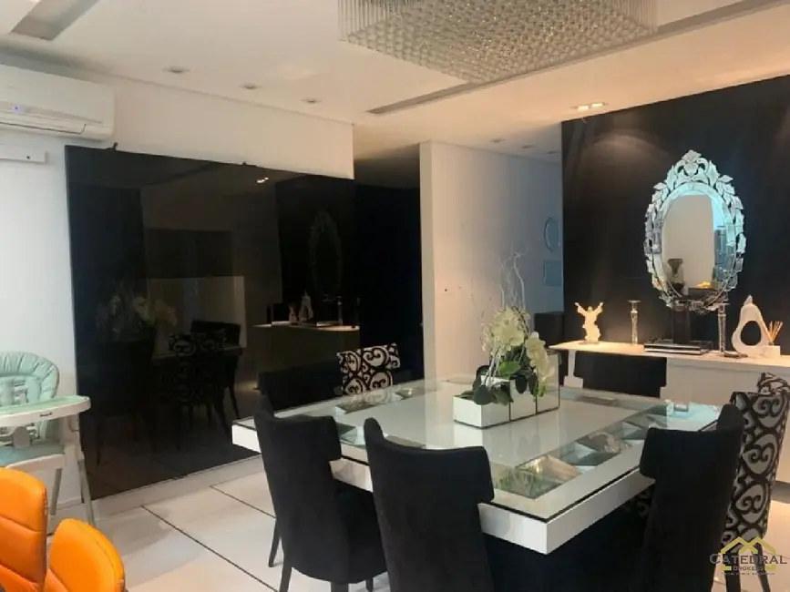 Foto 6 de Sobrado com 4 quartos à venda, 355m2 em Jundiai - SP