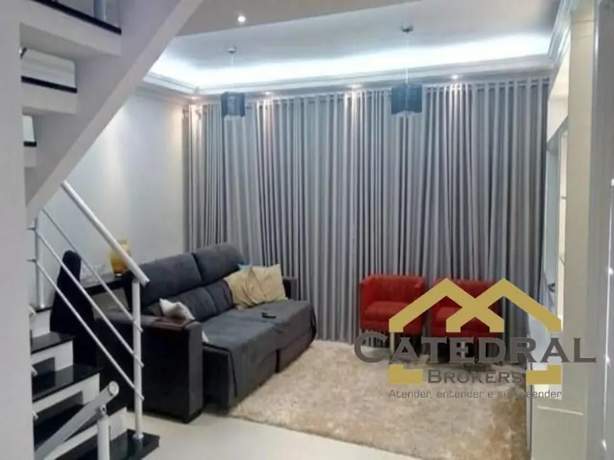 Sobrado com 3 quartos à venda, 270m2 em Horto Santo Antonio, Jundiai - SP - imagem 5 Foto 5 de Sobrado com 3 quartos à venda, 270m2 em Horto Santo Antonio, Jundiai - SP