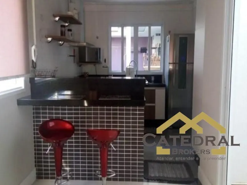 Sobrado com 3 quartos à venda, 270m2 em Horto Santo Antonio, Jundiai - SP - imagem 9 Foto 9 de Sobrado com 3 quartos à venda, 270m2 em Horto Santo Antonio, Jundiai - SP