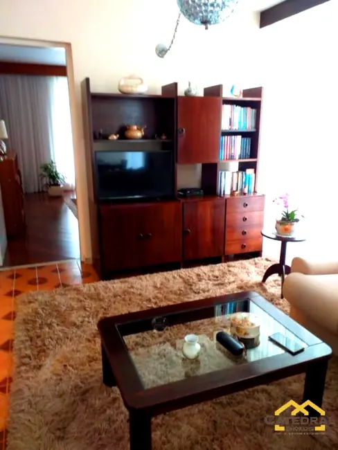 Casa com 3 quartos à venda, 320m2 em Chácara Urbana, Jundiai - SP - imagem 4 Foto 4 de Casa com 3 quartos à venda, 320m2 em Chácara Urbana, Jundiai - SP