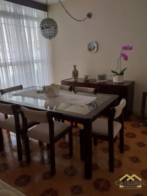 Casa com 3 quartos à venda, 320m2 em Chácara Urbana, Jundiai - SP - imagem 5 Foto 5 de Casa com 3 quartos à venda, 320m2 em Chácara Urbana, Jundiai - SP