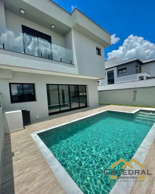 Sobrado com 3 quartos à venda, 230m2 em Jundiai - SP - imagem 2 Foto 2 de Sobrado com 3 quartos à venda, 230m2 em Jundiai - SP