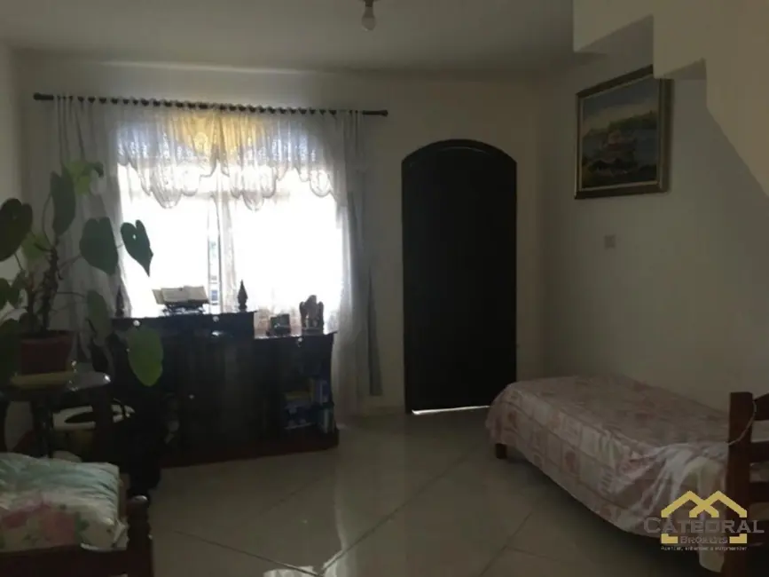 Casa com 3 quartos à venda, 265m2 em Vila Liberdade, Jundiai - SP - imagem 3 Foto 3 de Casa com 3 quartos à venda, 265m2 em Vila Liberdade, Jundiai - SP