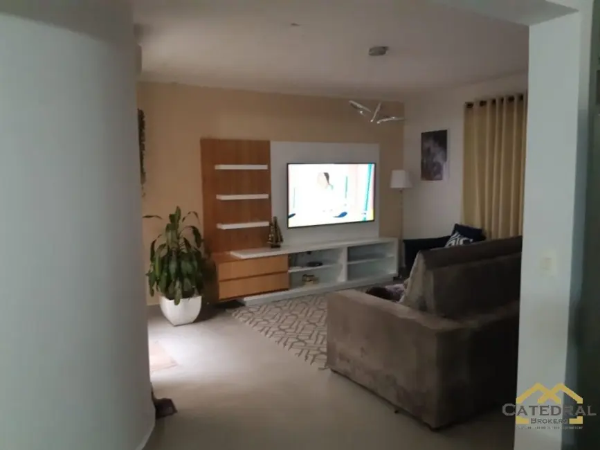 Foto 1 de Casa com 3 quartos à venda, 250m2 em Jardim Florestal, Jundiai - SP