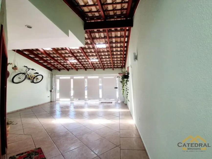Casa com 3 quartos à venda, 158m2 em Parque Residencial Eloy Chaves, Jundiai - SP - imagem 7 Foto 7 de Casa com 3 quartos à venda, 158m2 em Parque Residencial Eloy Chaves, Jundiai - SP