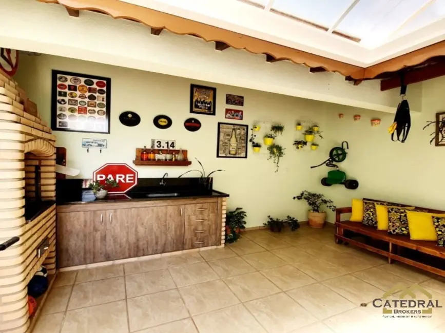 Casa com 3 quartos à venda, 158m2 em Parque Residencial Eloy Chaves, Jundiai - SP - imagem 6 Foto 6 de Casa com 3 quartos à venda, 158m2 em Parque Residencial Eloy Chaves, Jundiai - SP