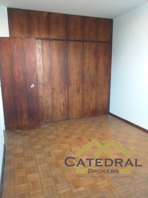 Foto 7 de Sobrado com 3 quartos à venda, 279m2 em Vila Vianelo, Jundiai - SP