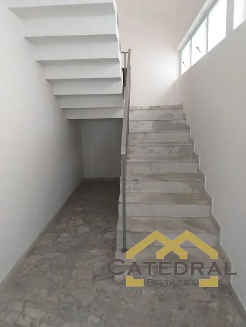 Foto 9 de Sobrado com 3 quartos à venda, 279m2 em Vila Vianelo, Jundiai - SP