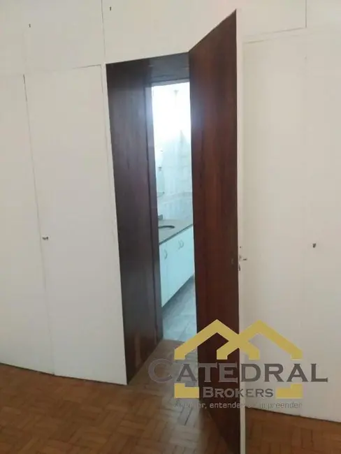 Foto 5 de Sobrado com 3 quartos à venda, 279m2 em Vila Vianelo, Jundiai - SP