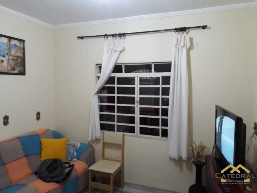 Casa com 2 quartos à venda, 220m2 em Vila Nambi, Jundiai - SP - imagem 6 Foto 6 de Casa com 2 quartos à venda, 220m2 em Vila Nambi, Jundiai - SP