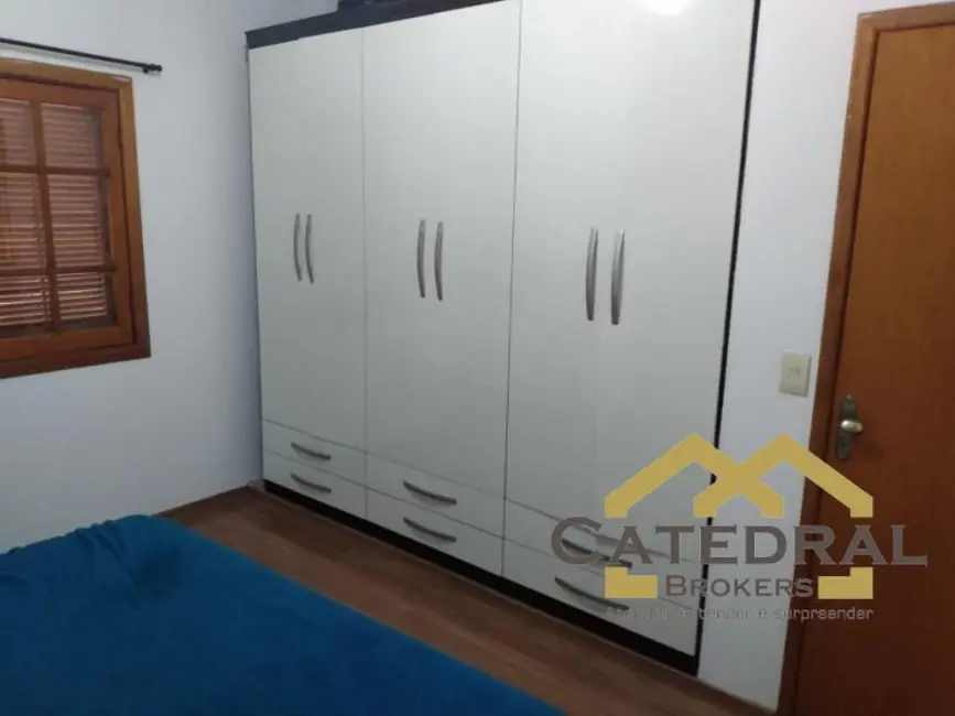 Foto 8 de Sobrado com 3 quartos à venda, 230m2 em Ivoturucaia, Jundiai - SP