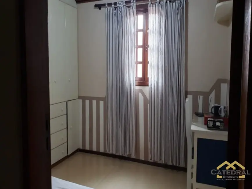 Foto 9 de Casa com 3 quartos à venda, 425m2 em Ville Saint James II, Campo Limpo Paulista - SP