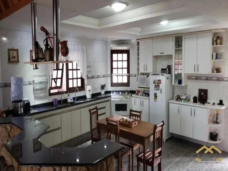 Foto 3 de Casa com 3 quartos à venda, 425m2 em Ville Saint James II, Campo Limpo Paulista - SP